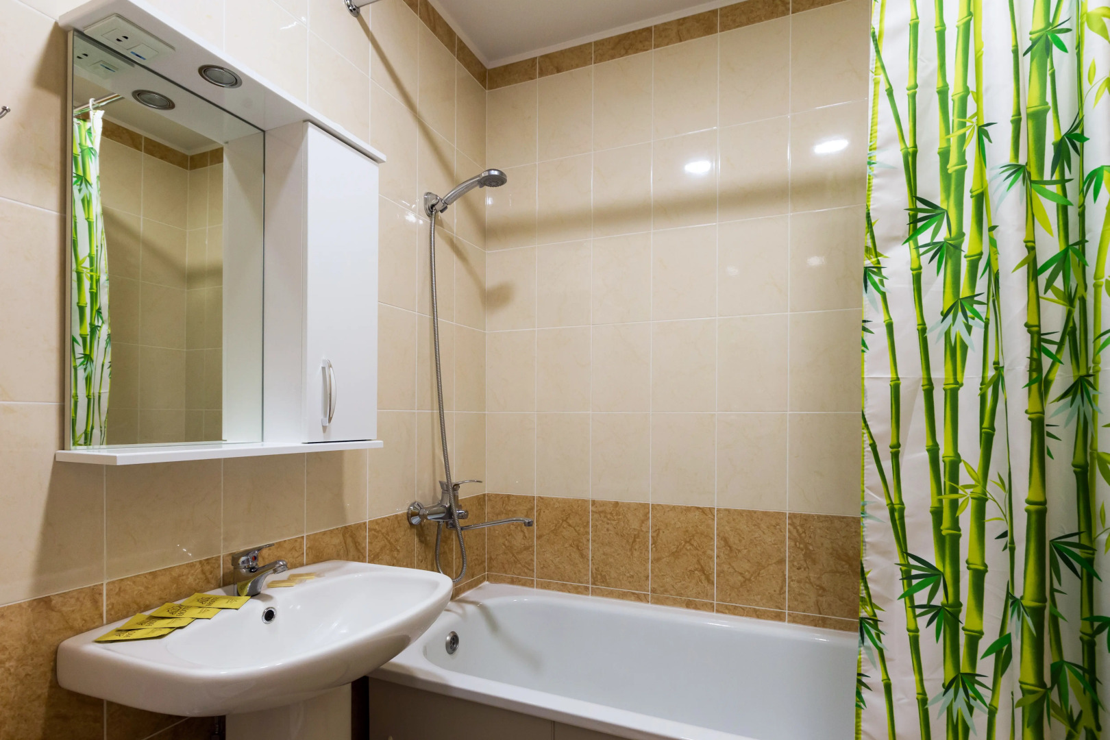 Апартаменты Азбука на Проспекте Октября 107б