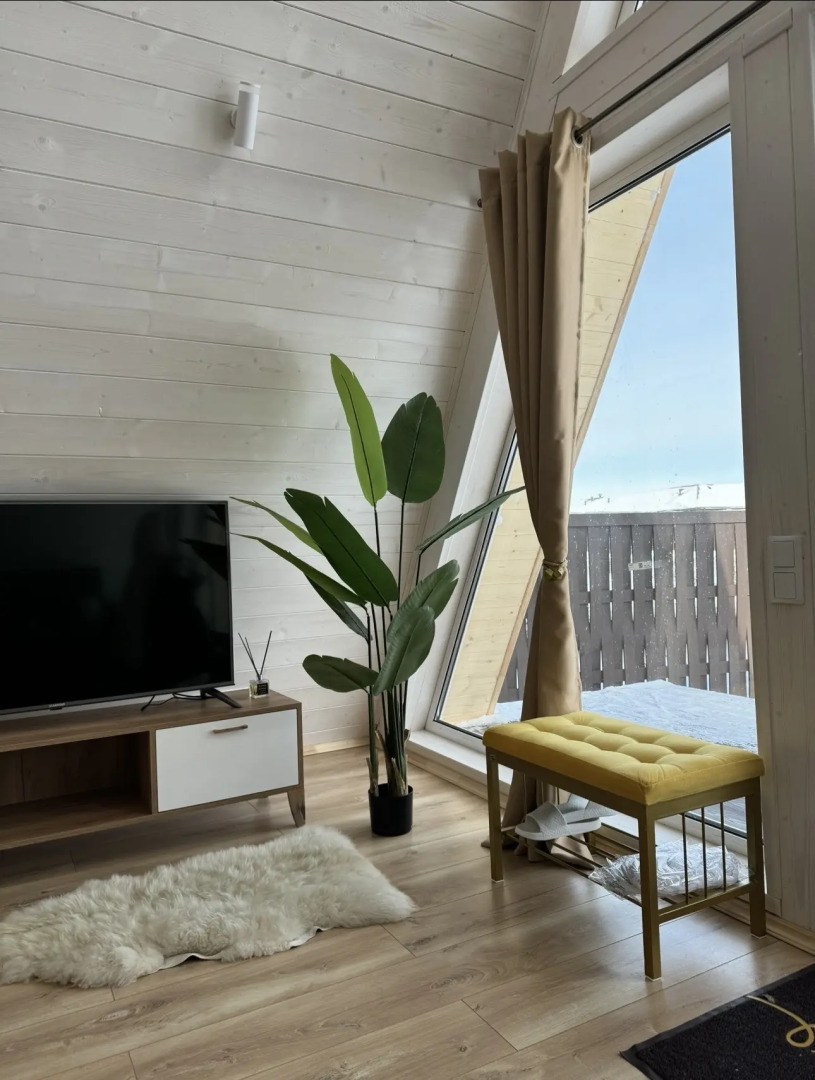 Гостевой Дом А-фрейм с Панорамными Окнами