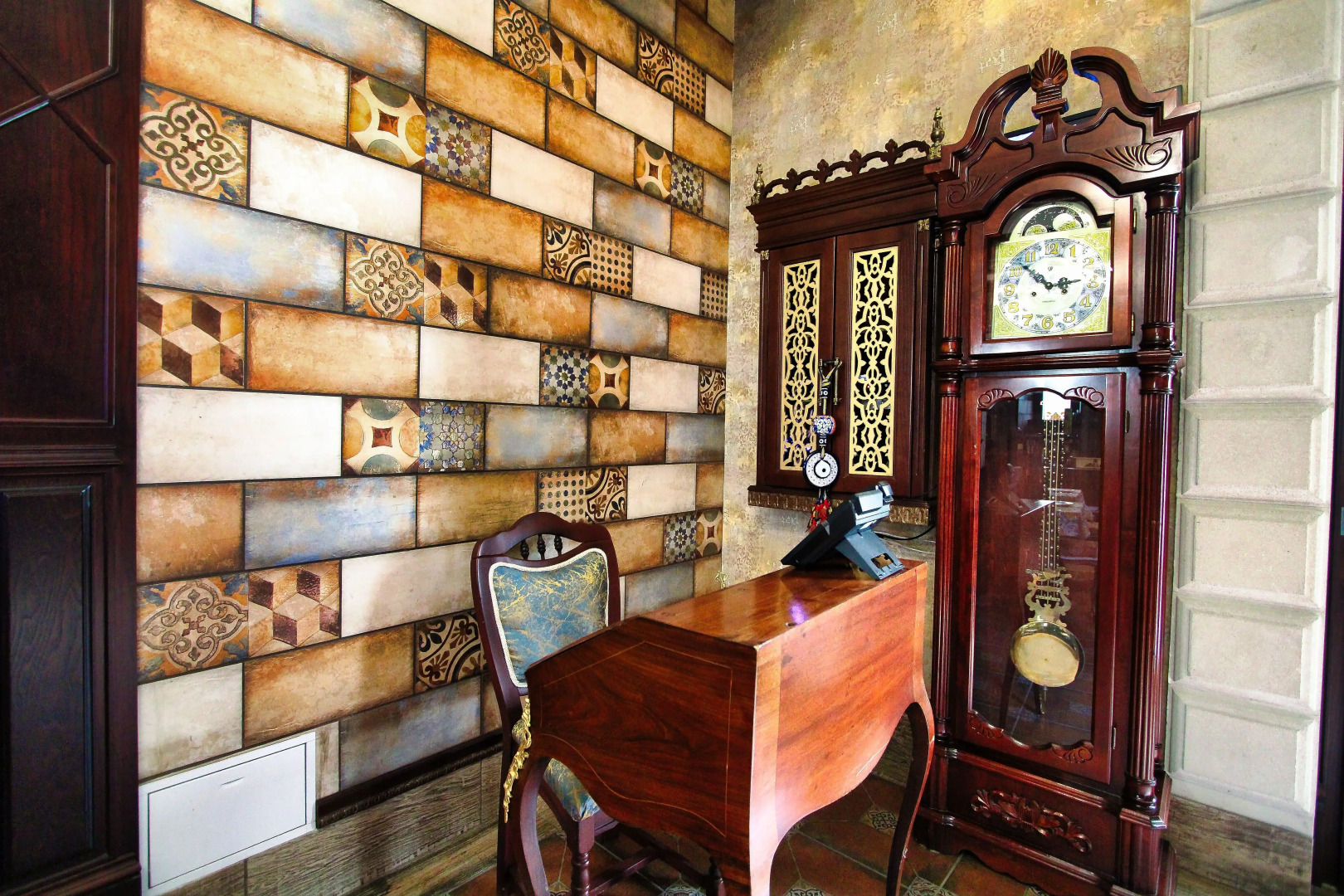 Отель Royal Historical Palace