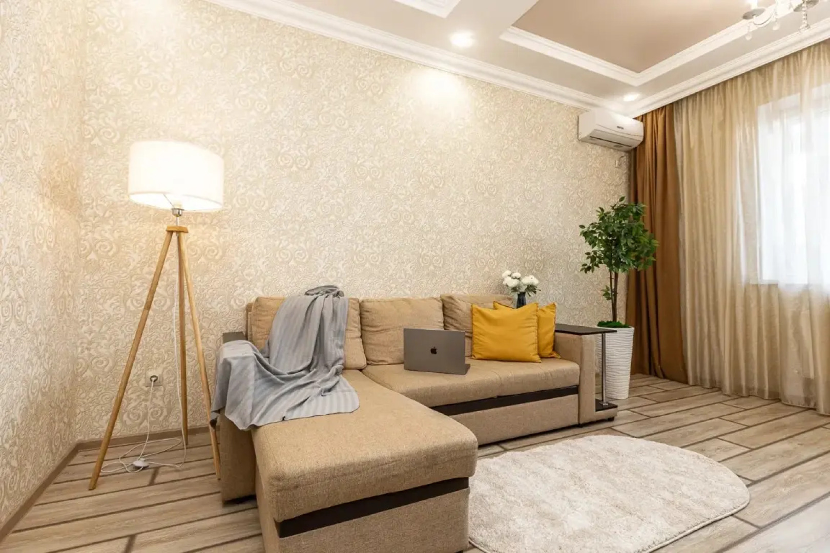Apartment Krasnodar Gallary by Alekseev