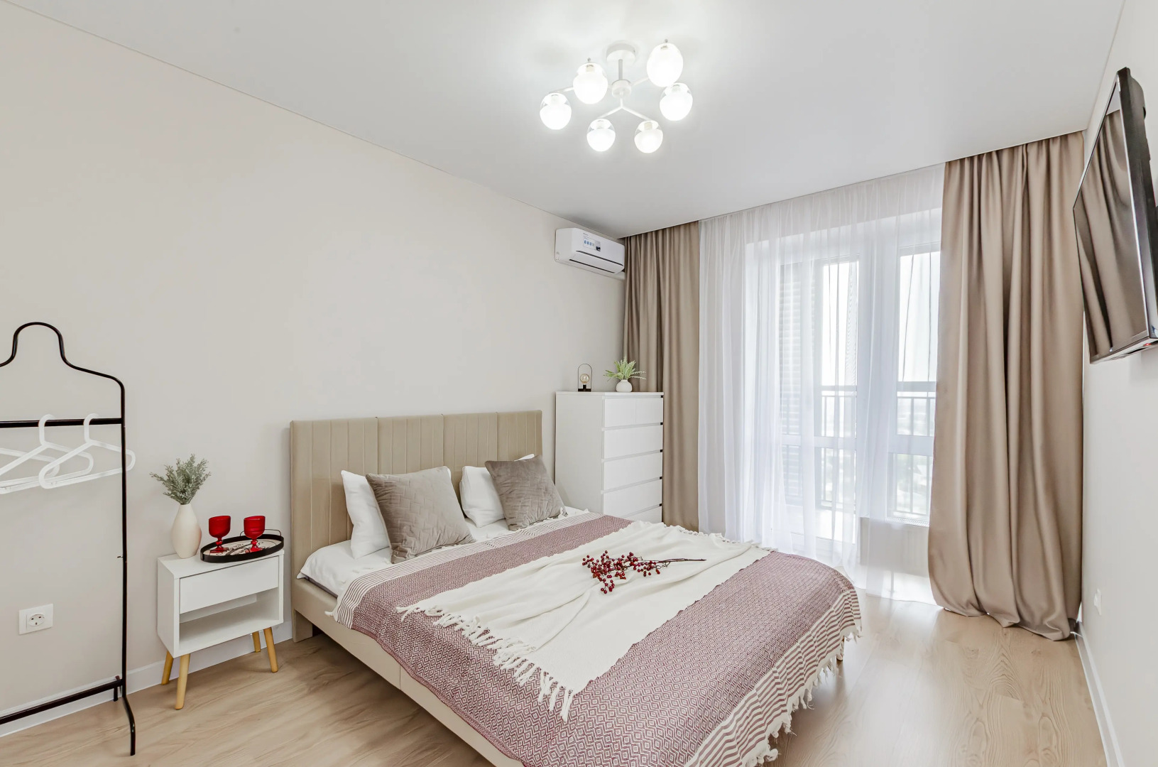 Квартира уютная рядом с Мегой