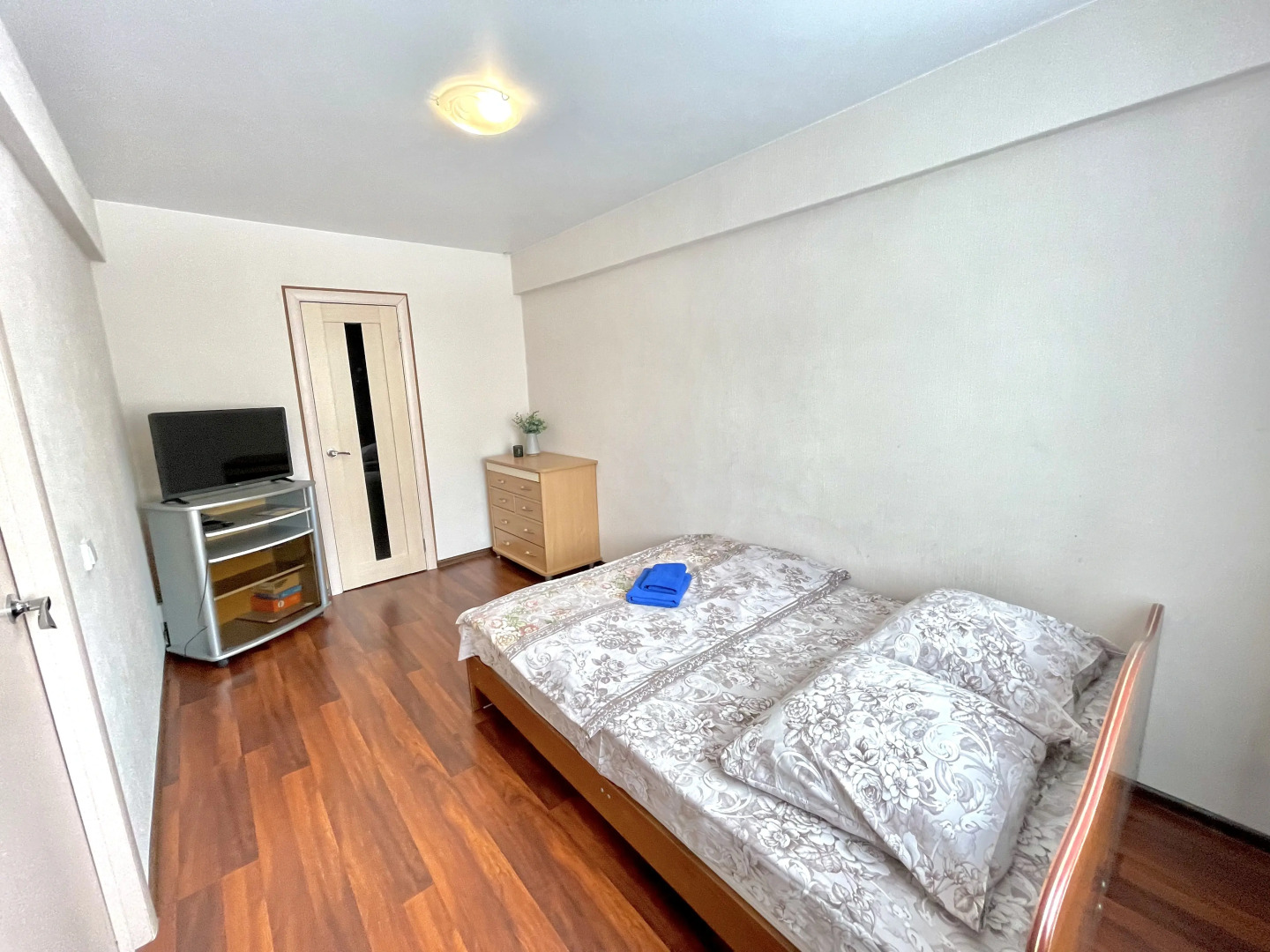 Апартаменты в самом центре города на 3 человек, рядом ДТЮ и Военкомат