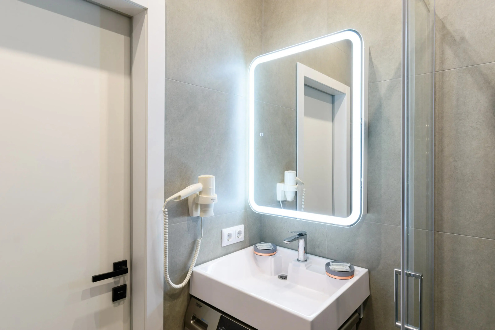 Апартаменты Метрополь с Видом на Море 1