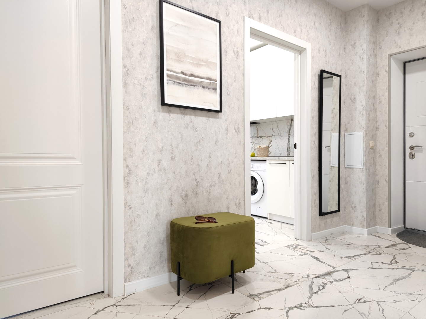 Квартира двухкомнатная Морской Риф