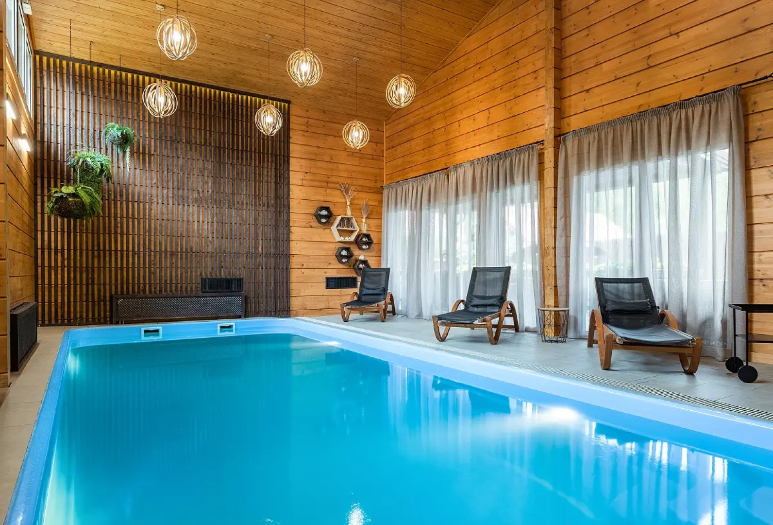 Отель Fish Point Family Resort (Золотой сазан)