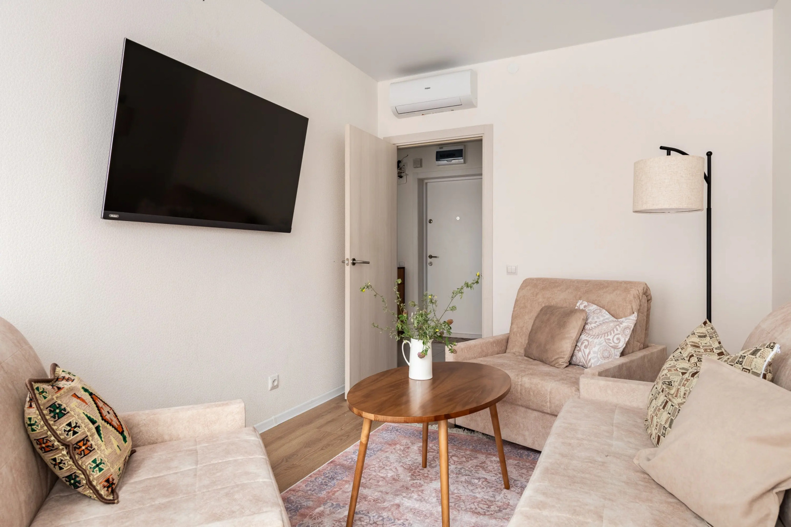 Квартира 4 раздельных спальных места до 5 гостей