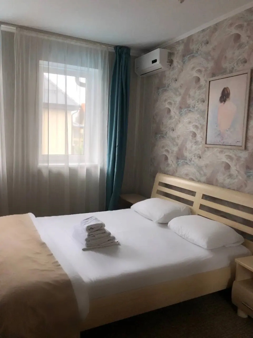 Отель Ренессанс