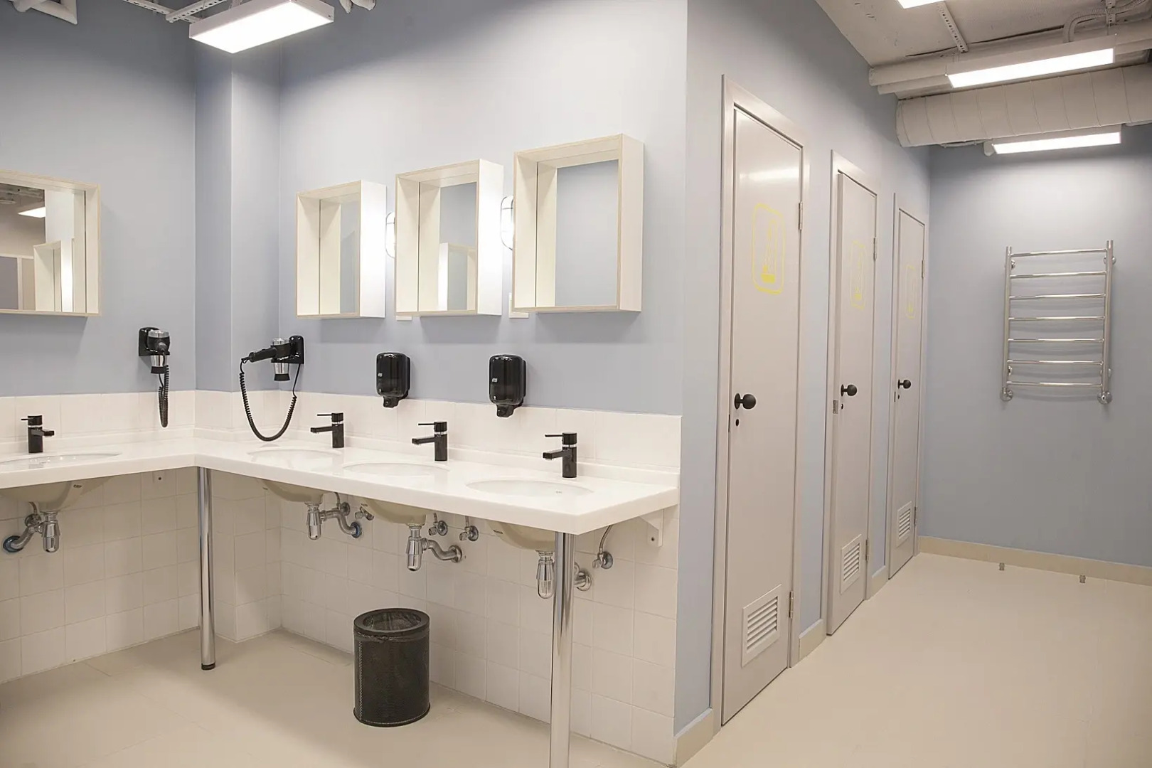 Хостел Гибрид отель Netizen Moscow Rimskaya