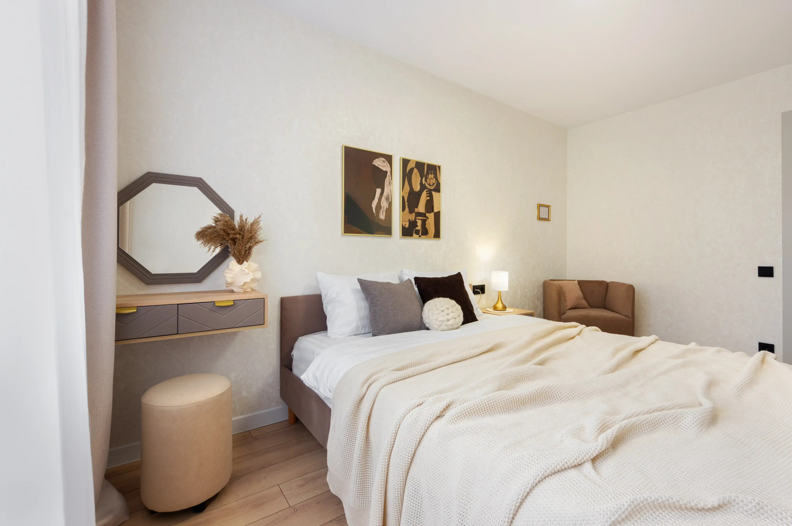 Квартира трёхкомнатная в Курортной зоне