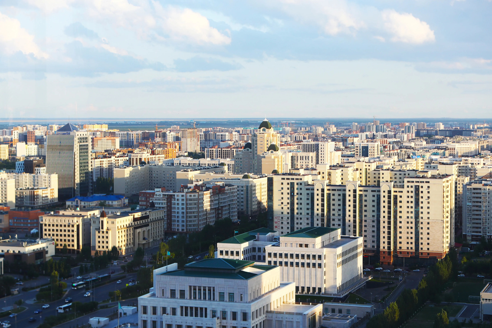 Отель Beijing Palace Soluxe Astana