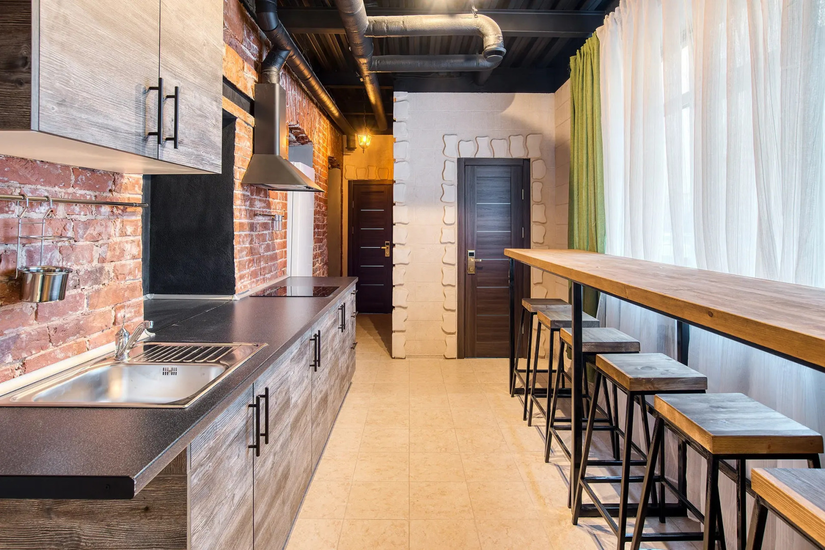 Отель Винтерфелл Новокузнецкая