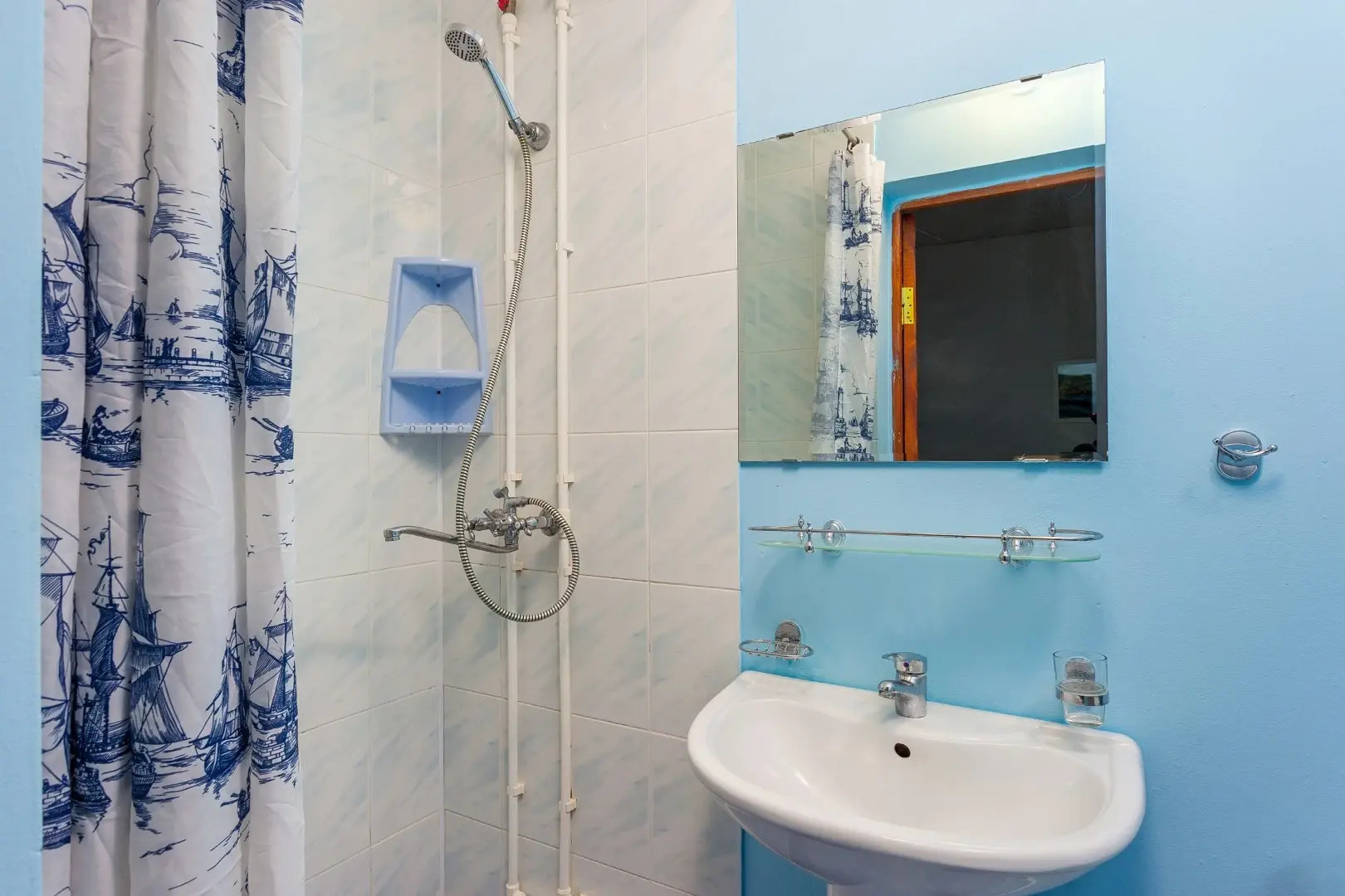 Гостевой дом Азов Holiday