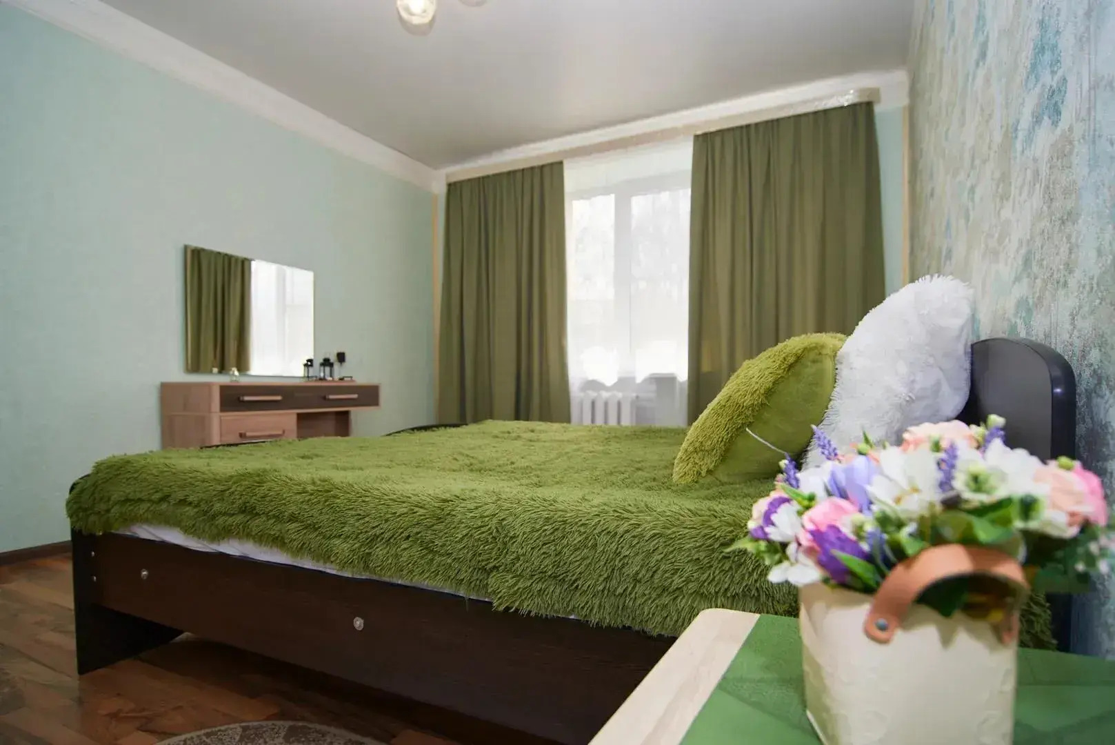 Квартира На Свердлова 27/58