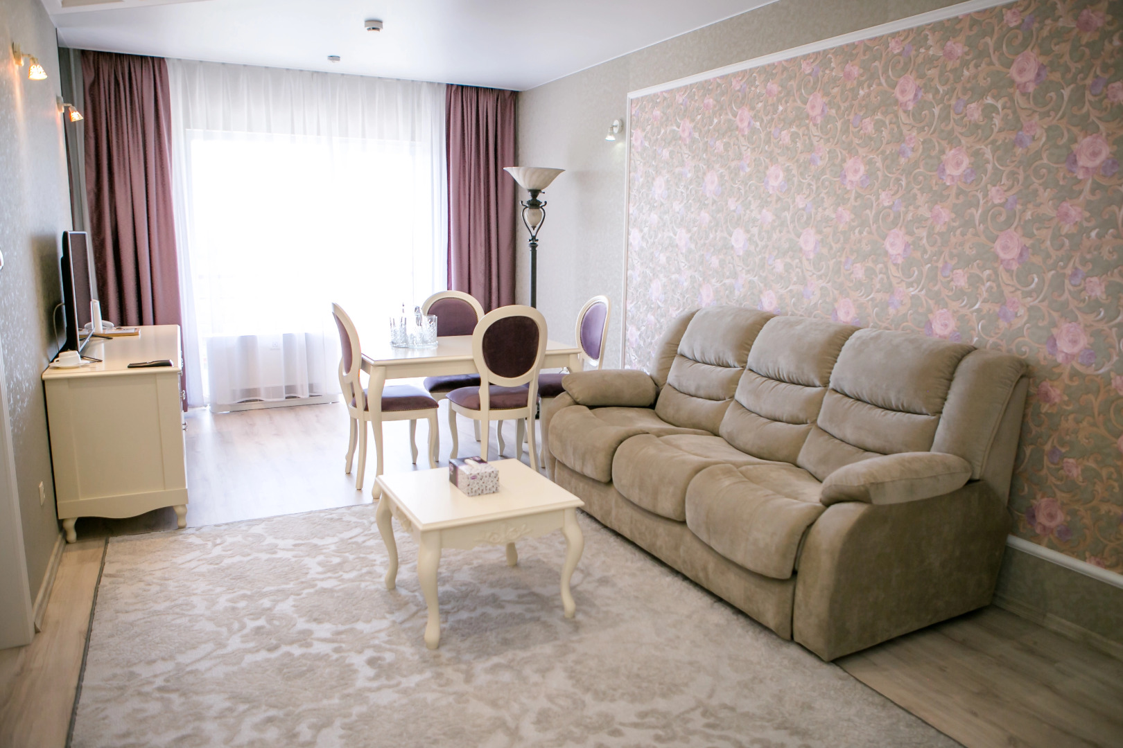 Гостиница  Земляничные Холмы