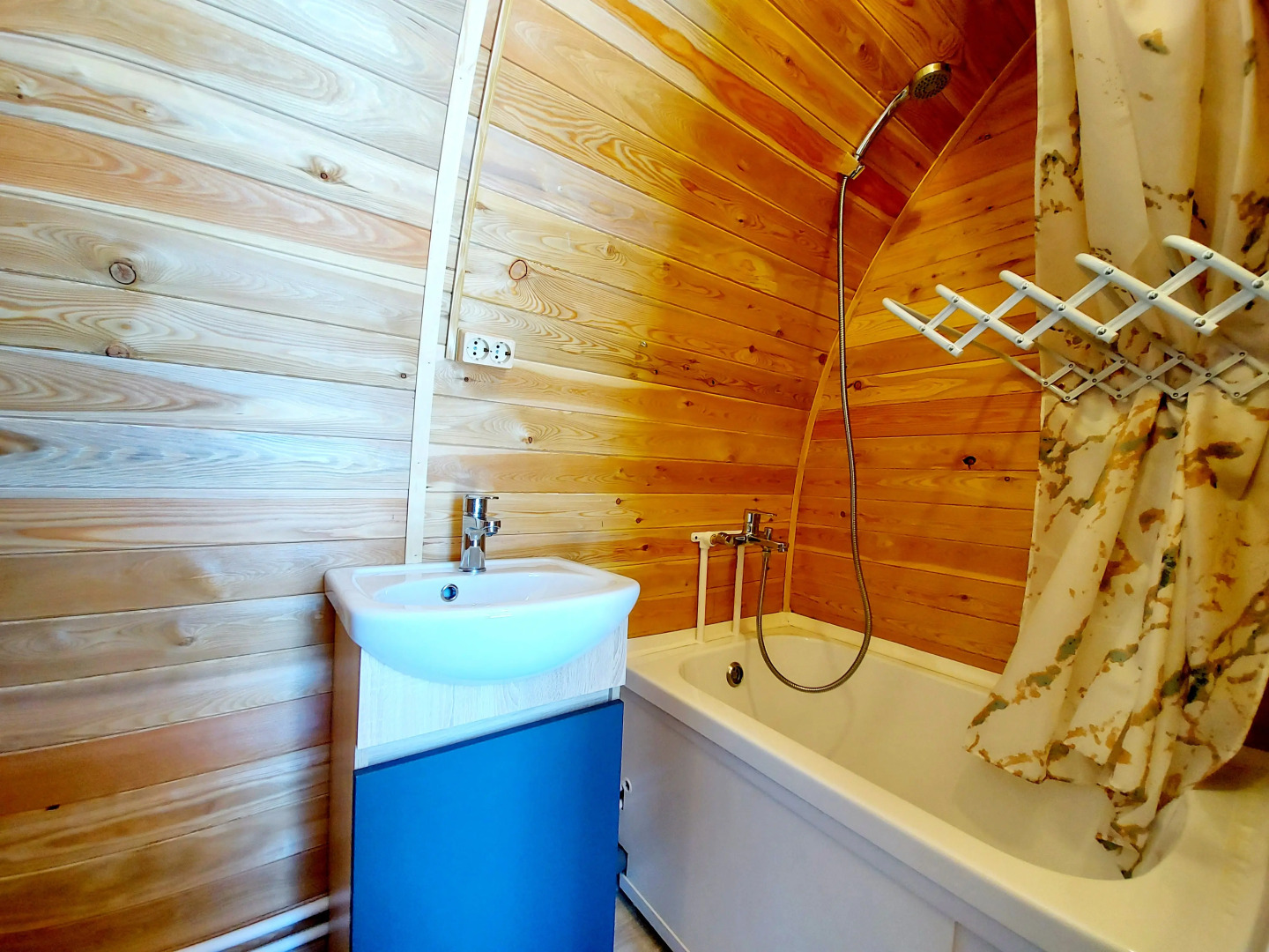 Sashagesh, кемпинг в Шерегеше, ул. Рябиновая 53