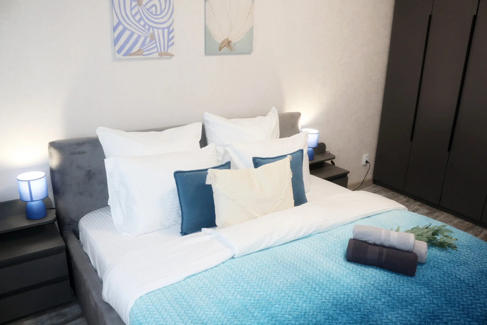 Квартира NiceAparts Евротрешка на Бурмакинской 7