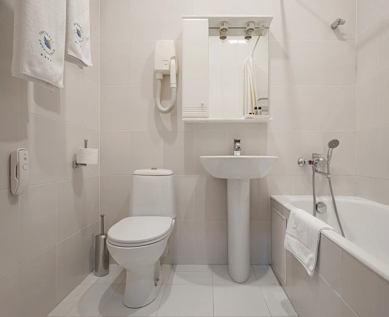 Гостиница Октябрьская