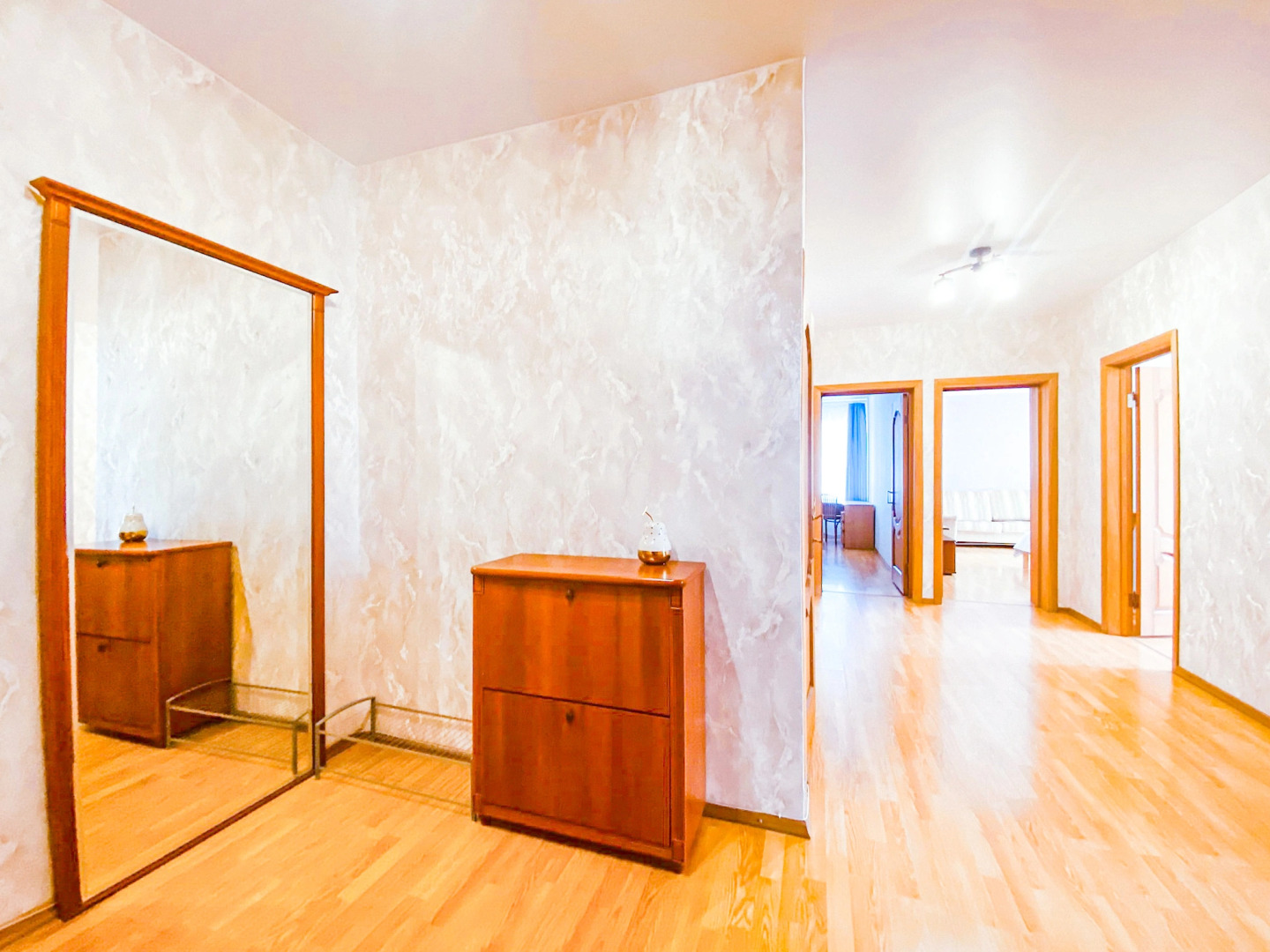 Апартаменты 3х-комнатные на Советском проспекте 84 А, MyHome-Vologda