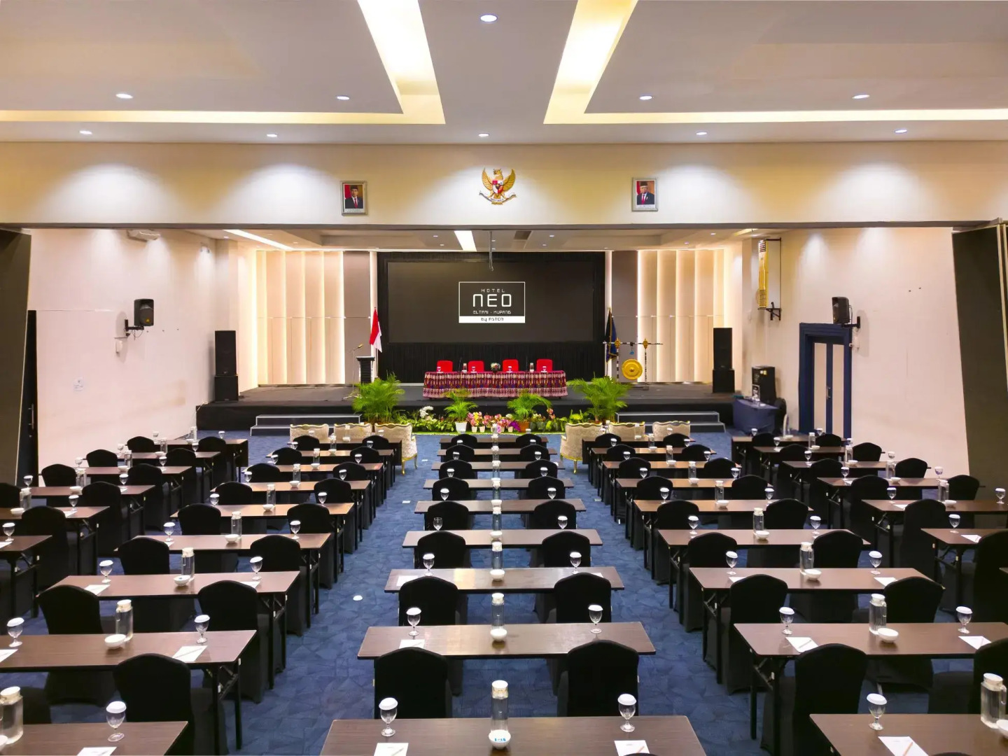 Отель NEO Eltari, Kupang