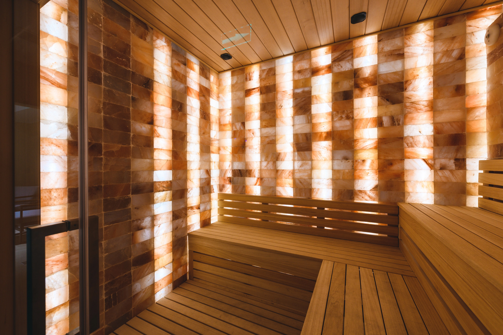 Отель Крымский Бриз Hotel & Villas