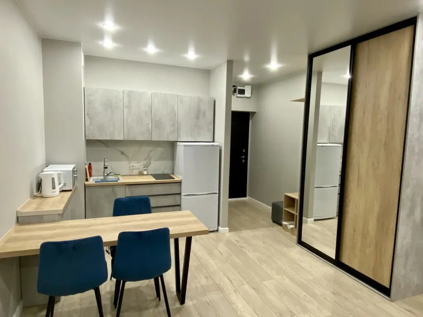 Апартаменты «NA-KVARTIRE» Смолина 61