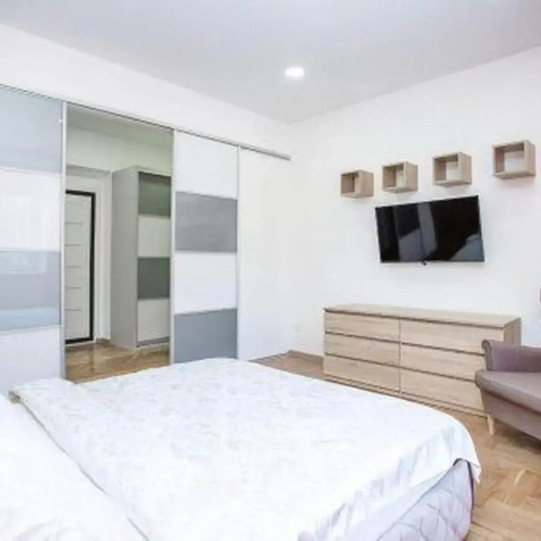 Квартира на Независимости 23