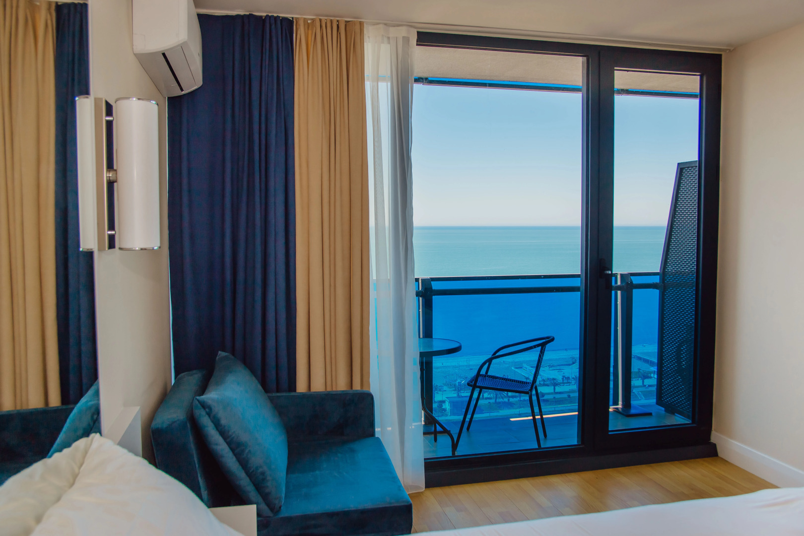 Апартаменты Gogo Apartments Orbi City Batumi