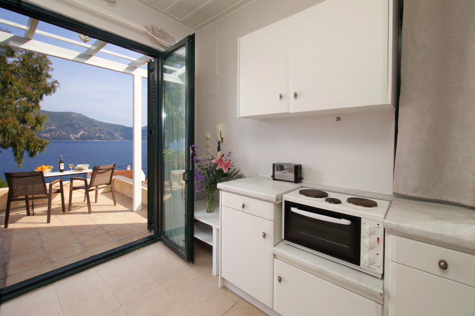 Апартаменты Martini Waterfront Suites