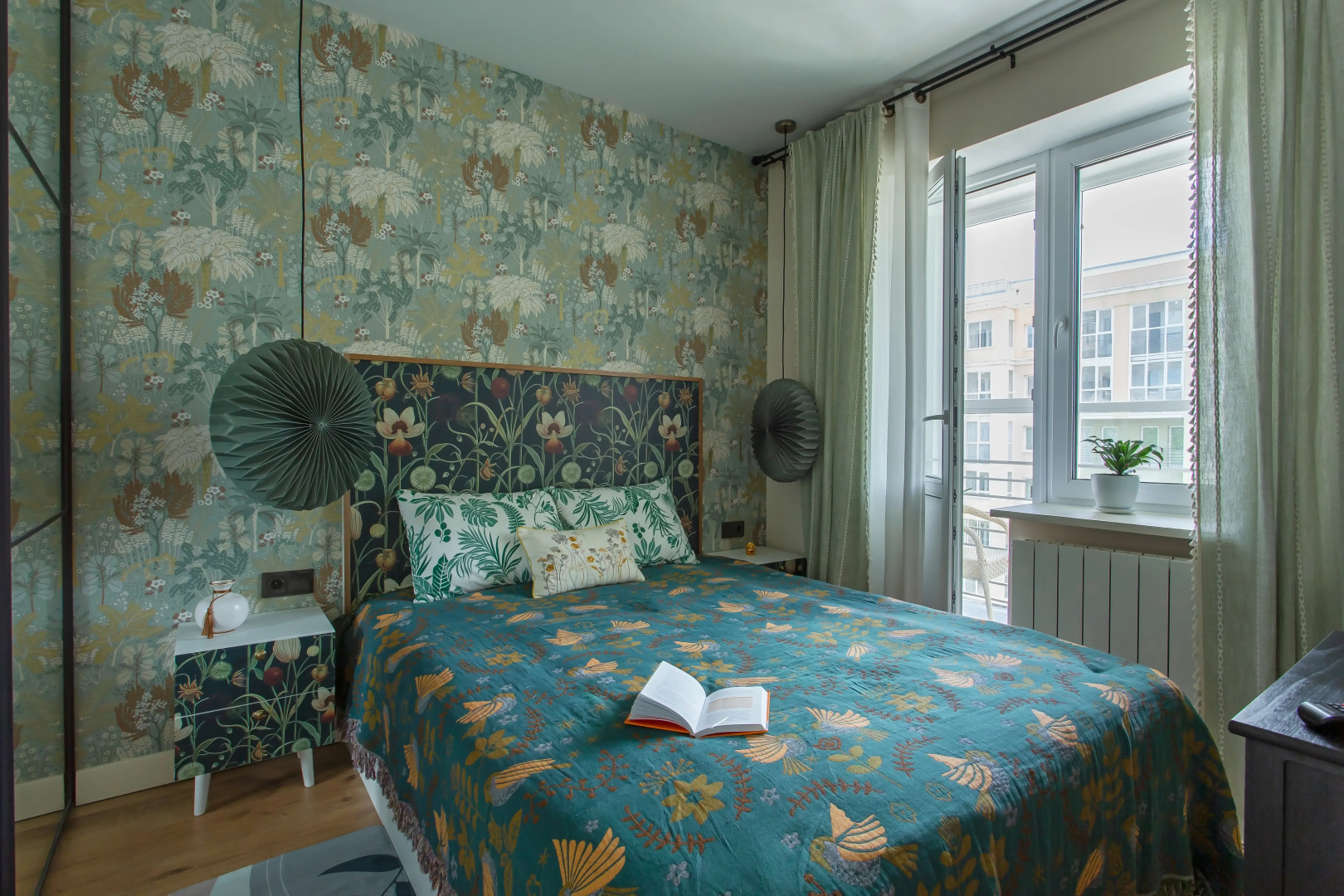 Апартаменты 2-х комнатные в экостиле в центре