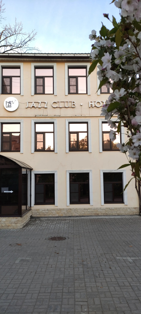 Отель Jazzclub