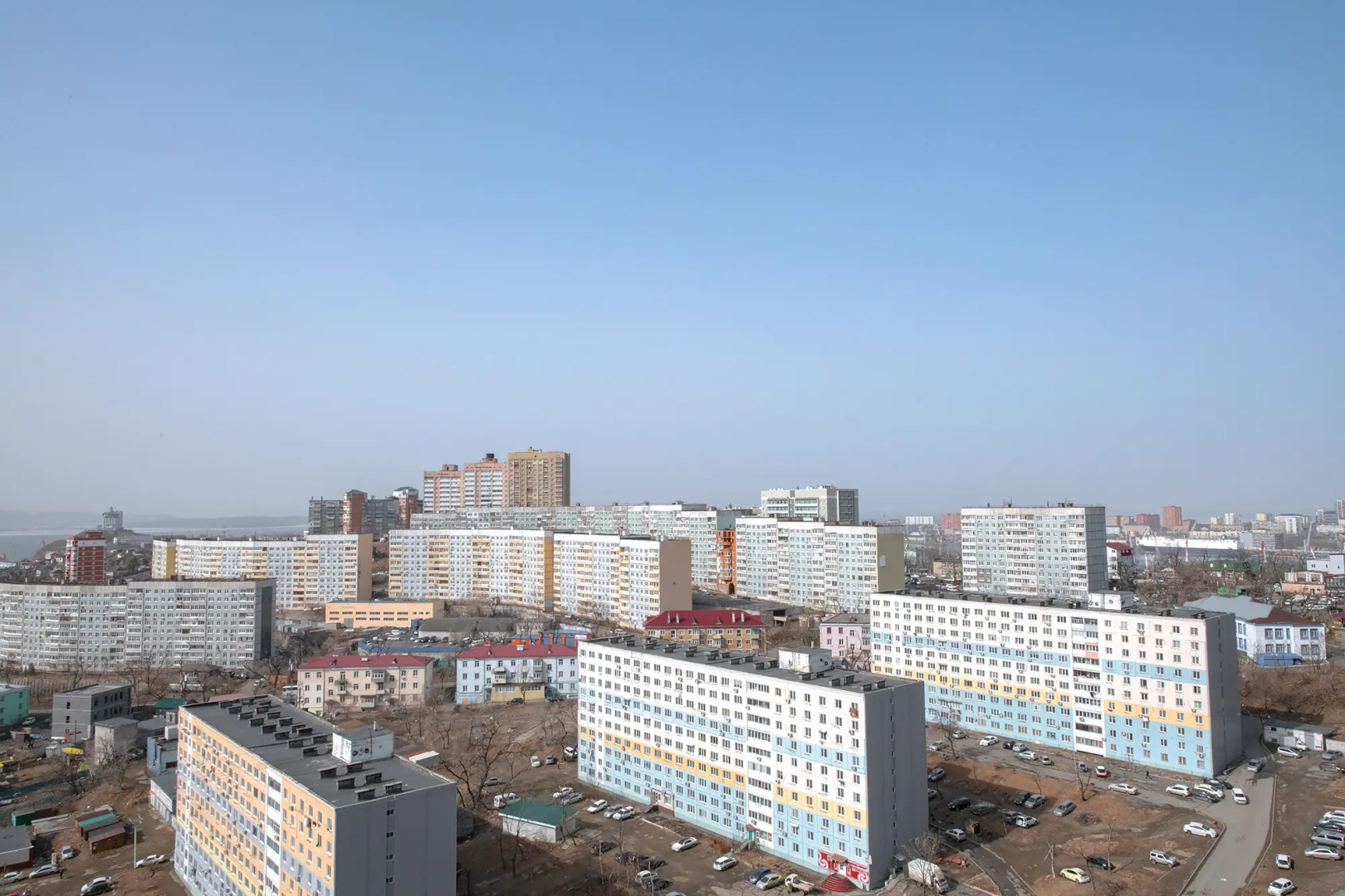 Апартаменты возле Театра и моста, недалеко от центра. Брянская 18.