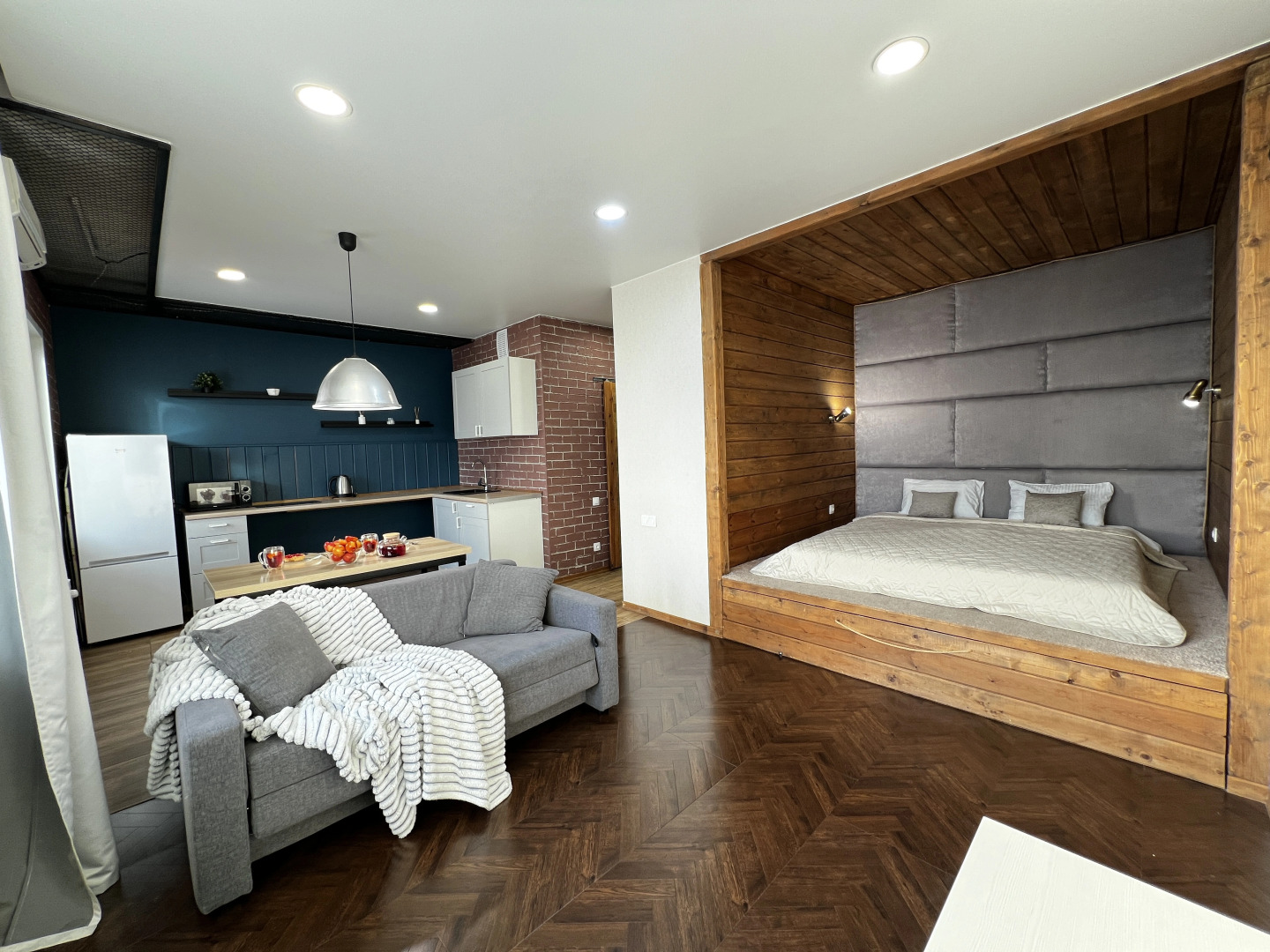 Квартира Лофт апартамент с видом на реку возле Аквапарка