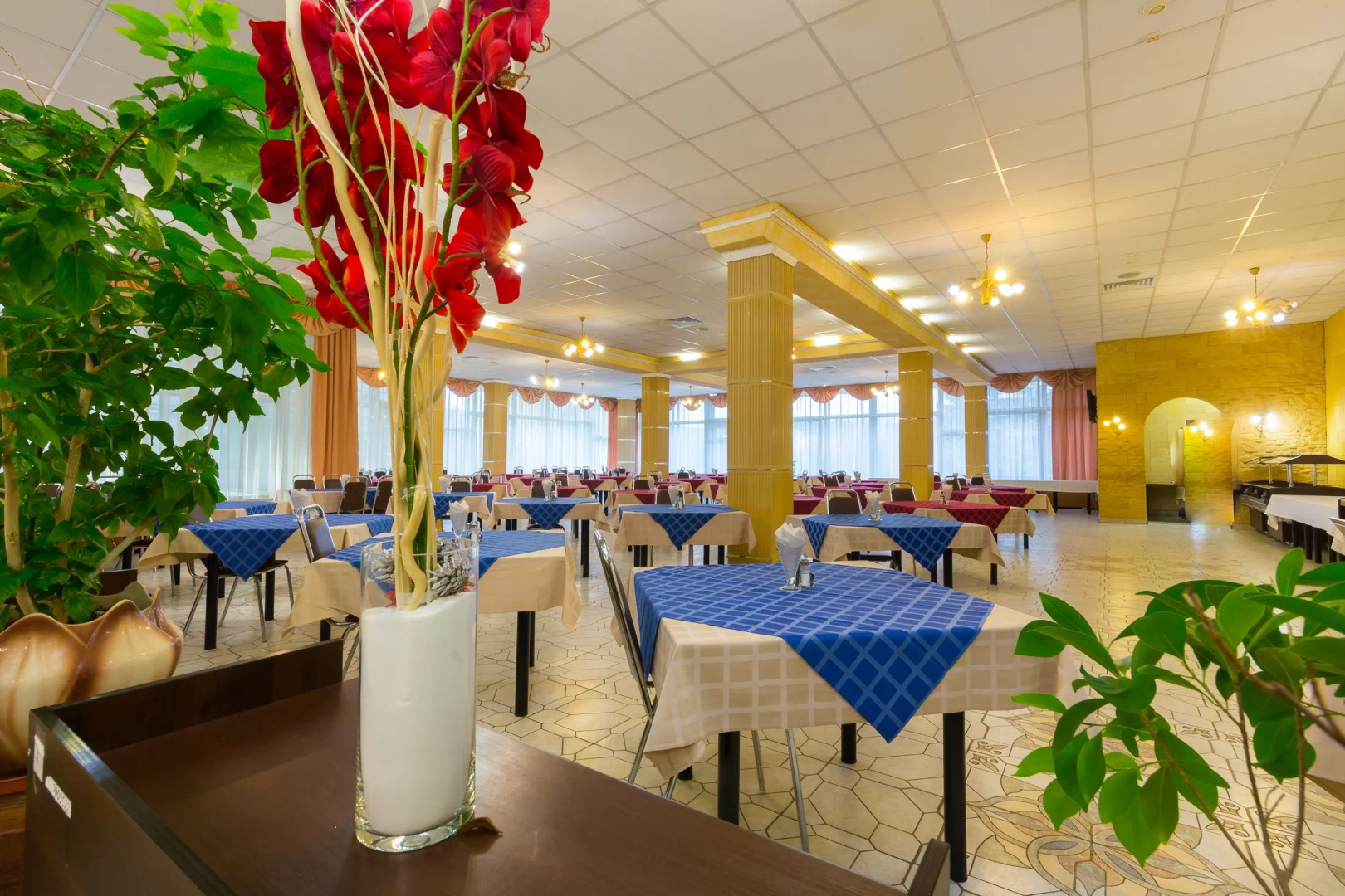 Пансионат Поляны