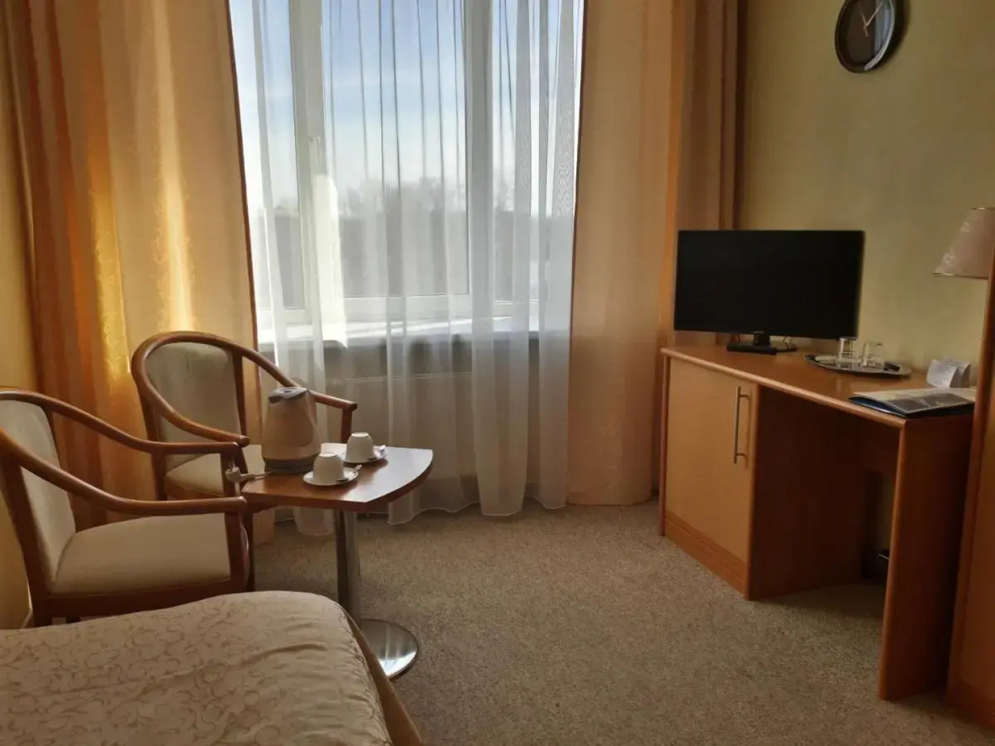 Отель Надеждинский