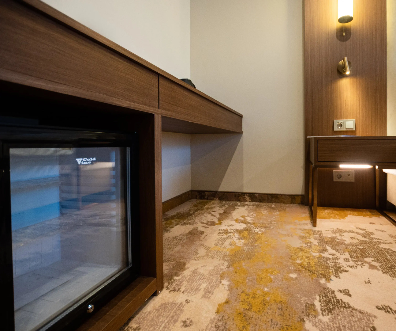 Отель Муниб