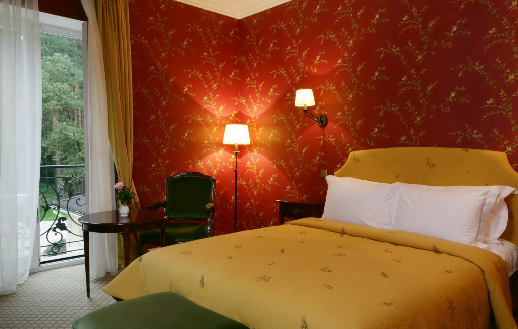 Отель Кронон Парк