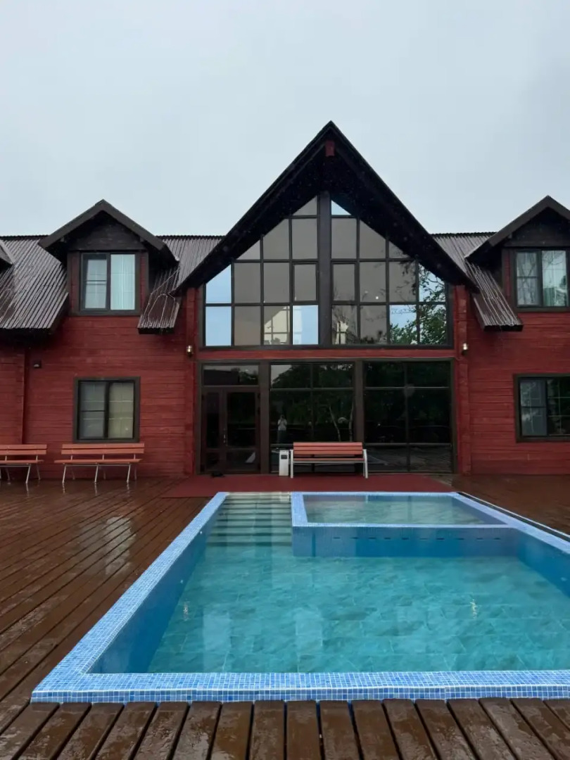 Отель Peak 2`322