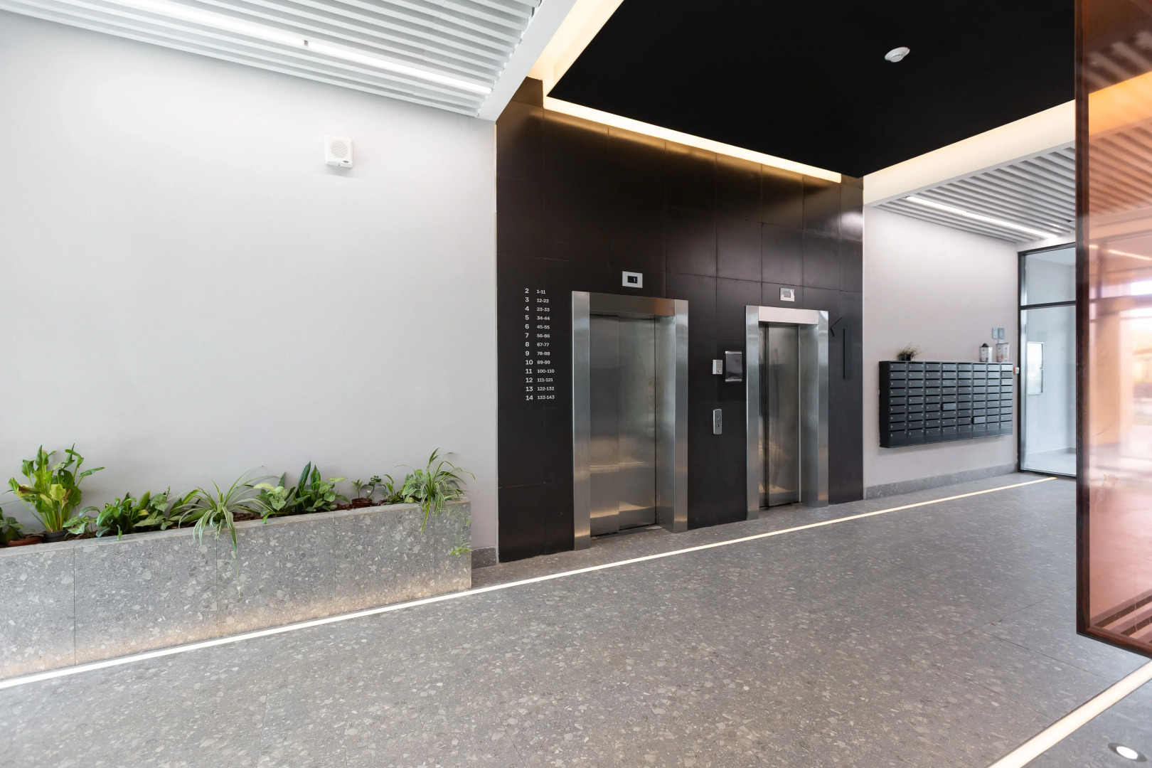 Квартира Евро 2-к Изумрудная долина