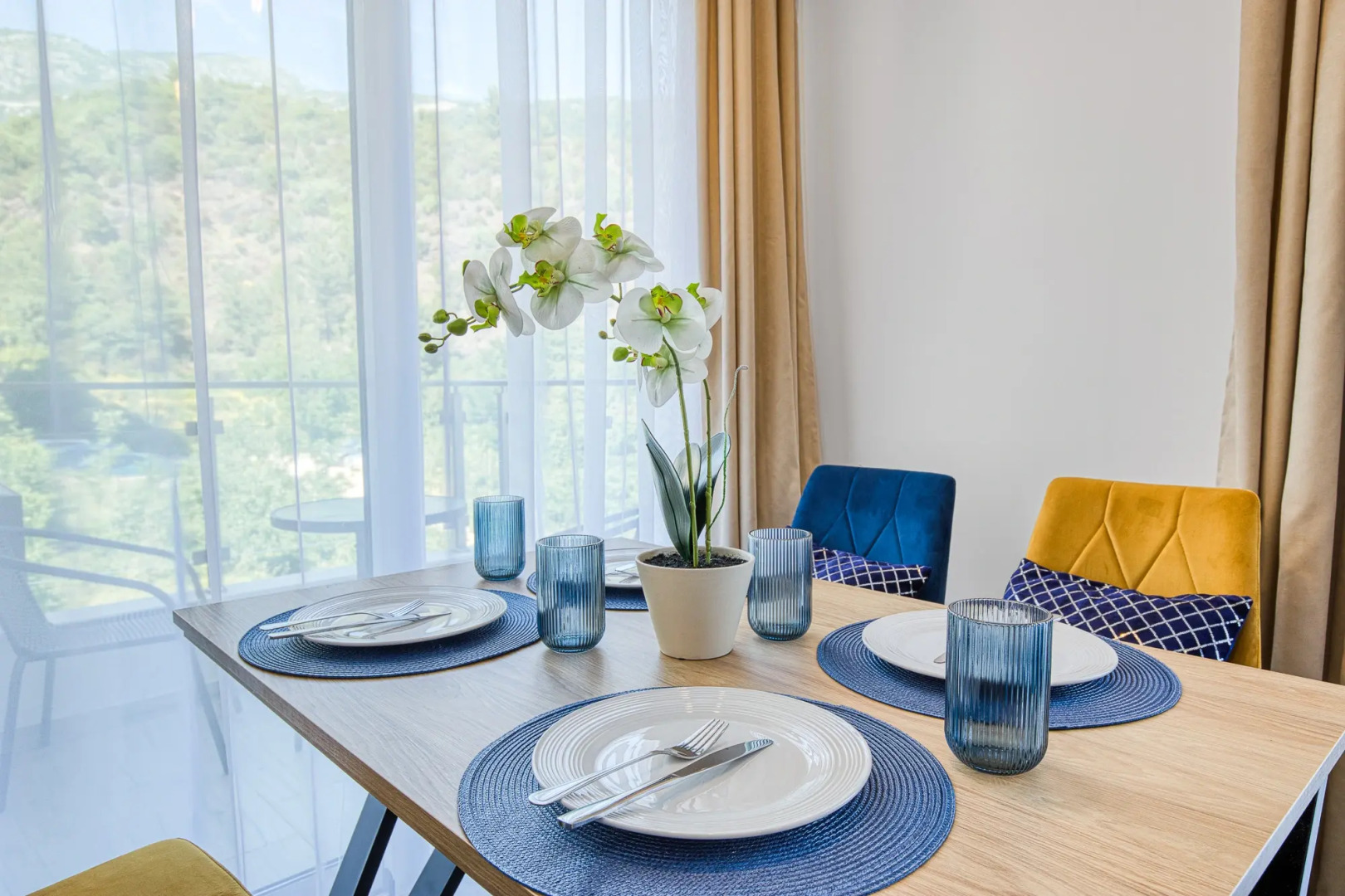 Апартаменты Sunny Side Three Bedrooms