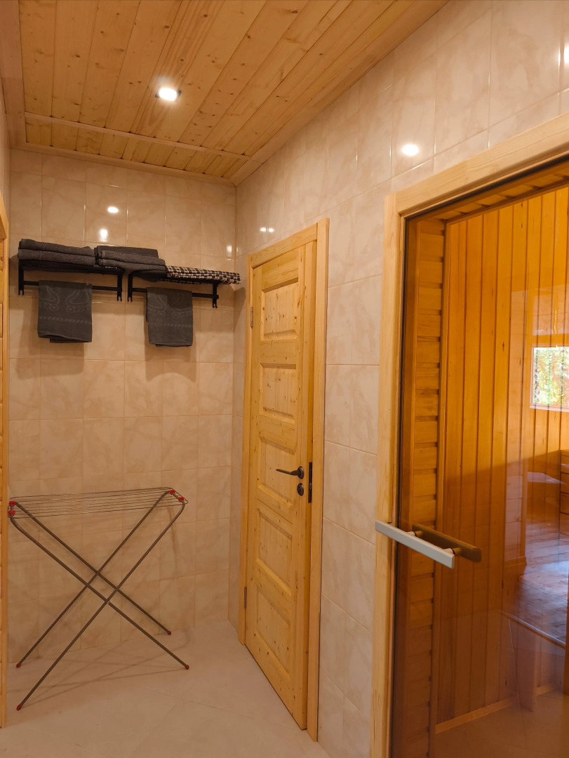 Частный дом Дом для семьи и небольшой компании