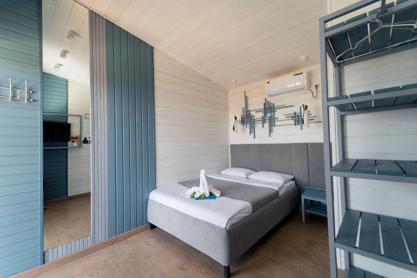 Отель Manresa Family Resort