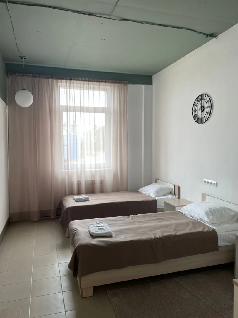 Отель Джон Трак