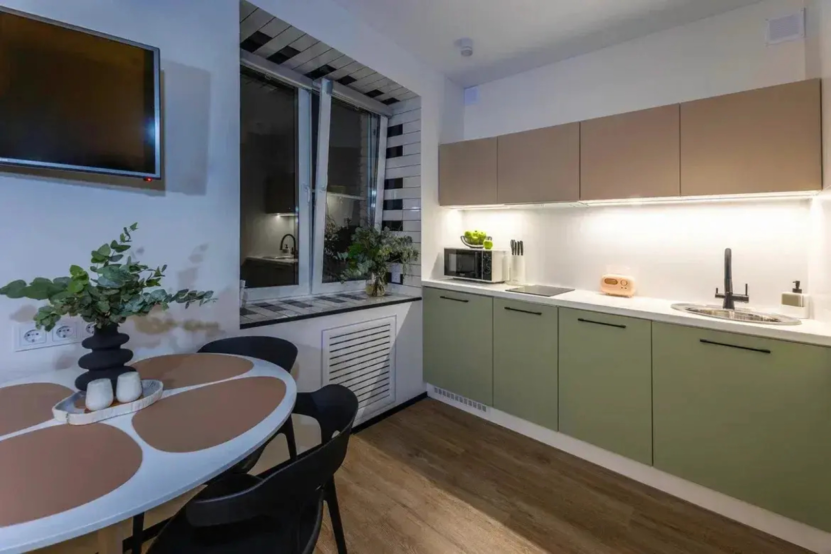 Апартаменты на 1-м Монетчиковском переулке 8