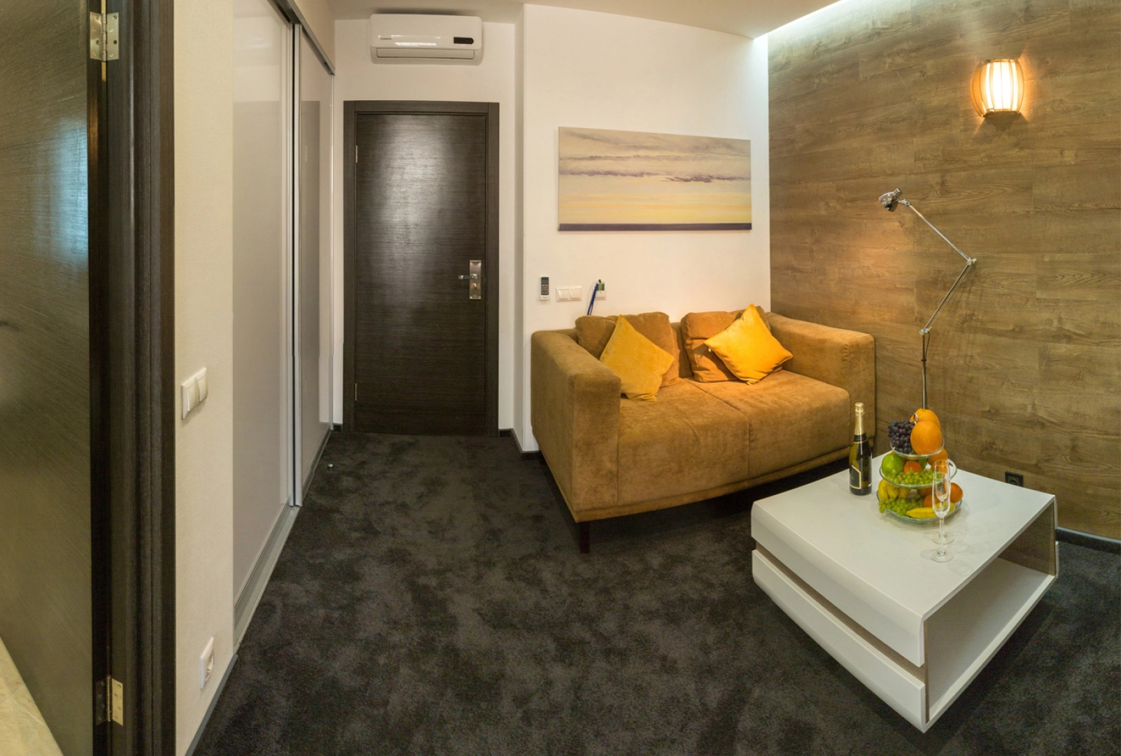 Отель Альва Донна