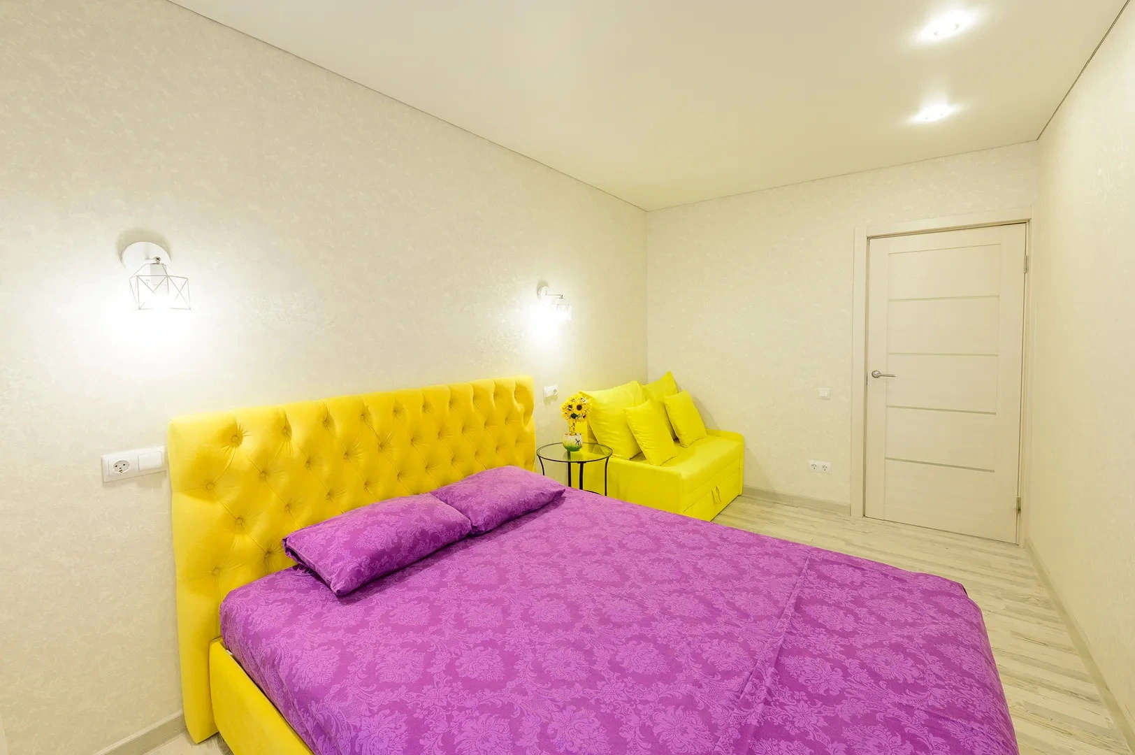 Апартаменты Home Away From Home