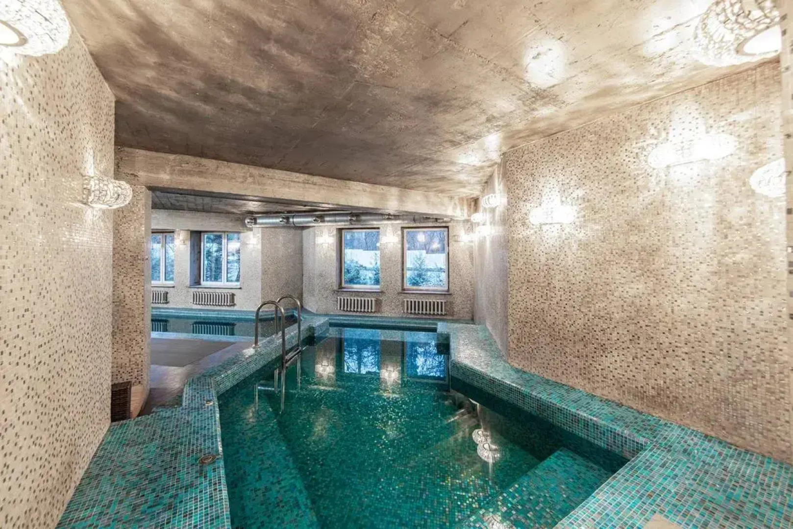 Коттедж Huse Современный с роскошной SPA-зоной в Николиной горе