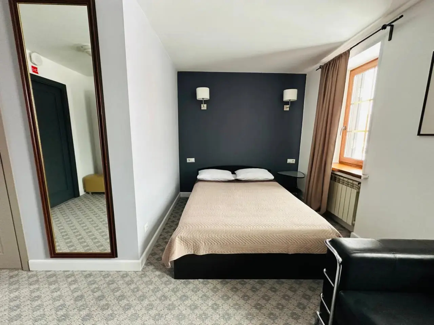 Отель Авиатор