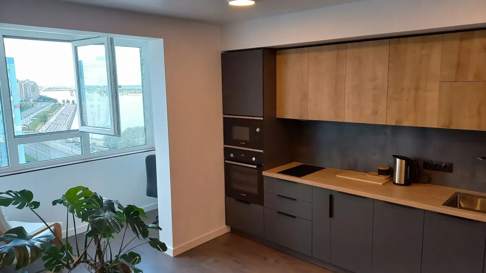 Квартира с панорамным видом на Волгу