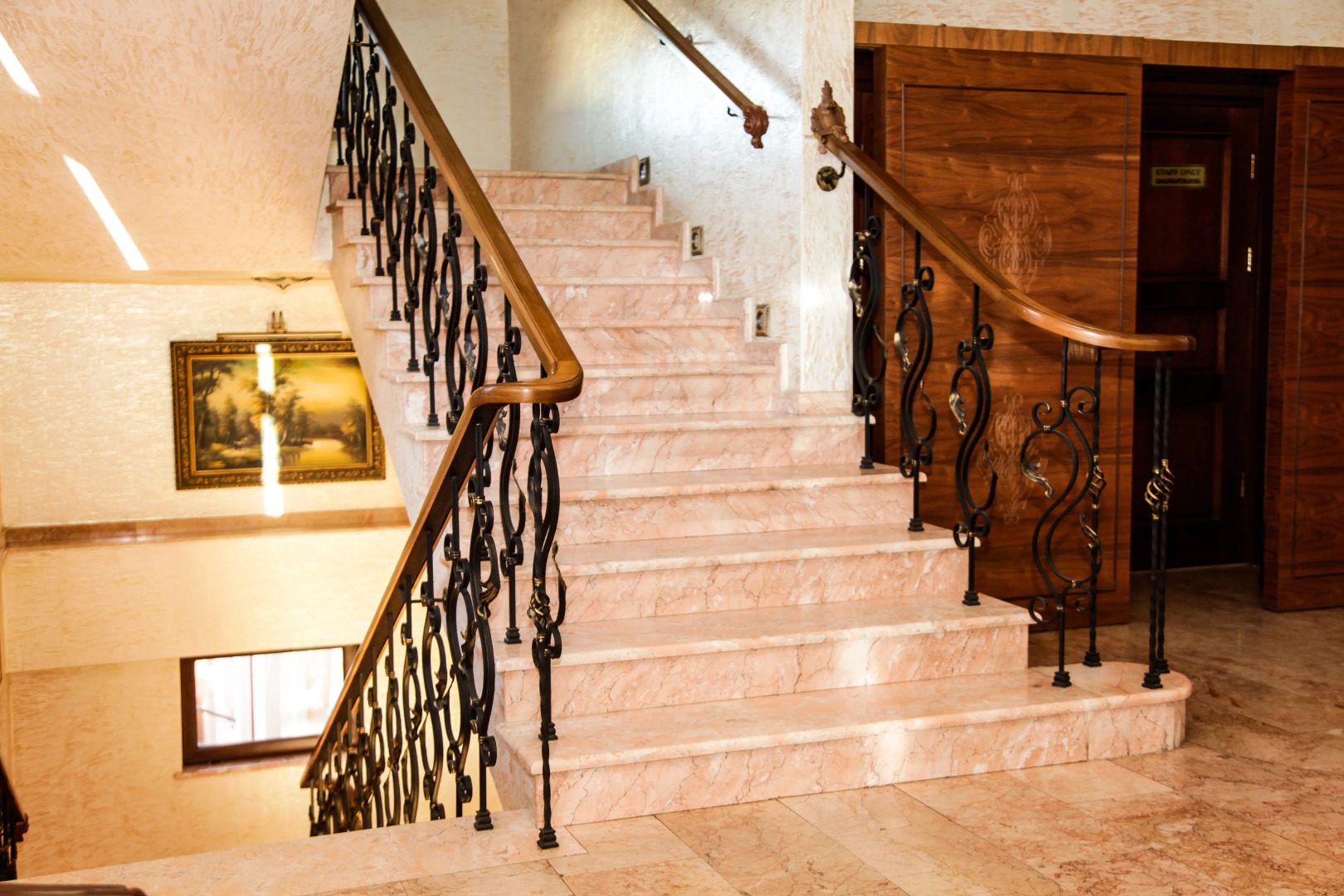 Отель Iberia Palace Hotel & Restaurant