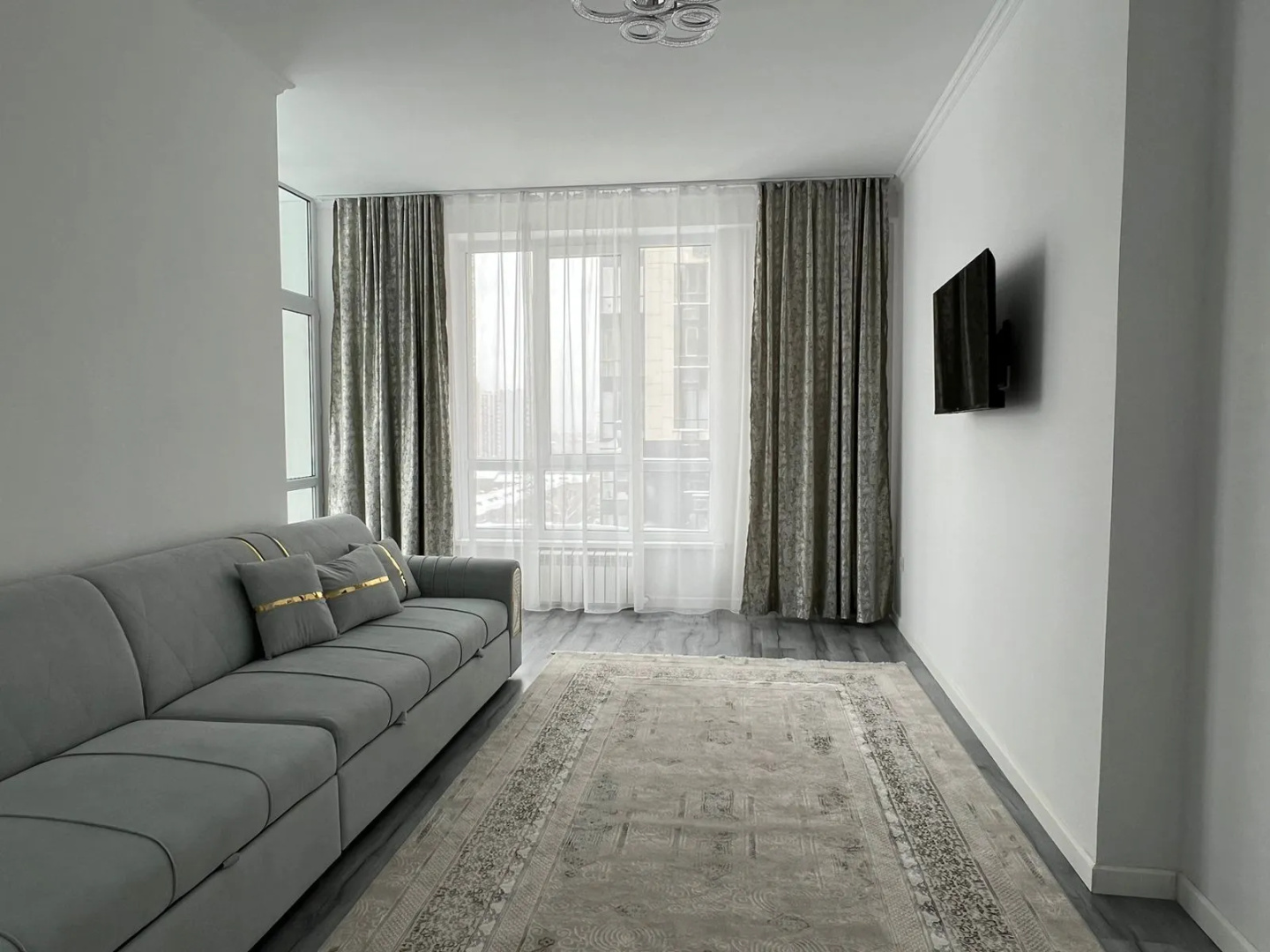Квартира Family suite с видом на горы